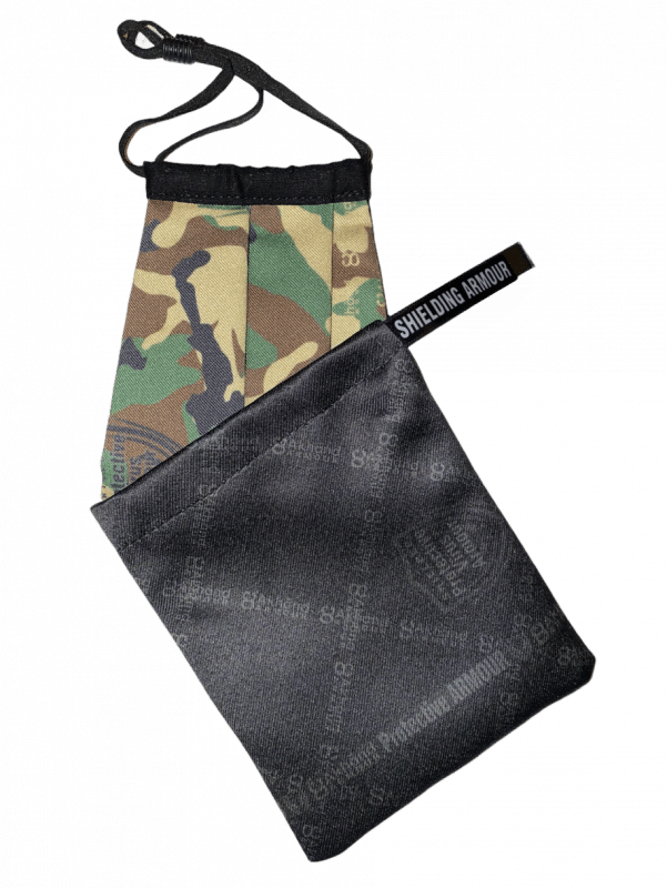 camouflage t4 quad lock transformer face mask sanitising case